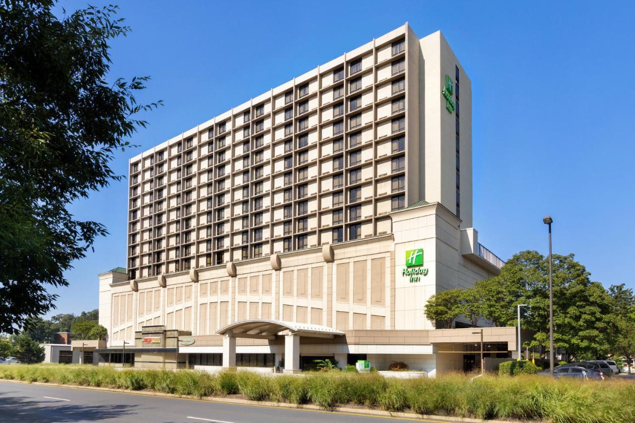 Holiday Inn National Airport/Crystal City By Ihg Arlington Exterior photo