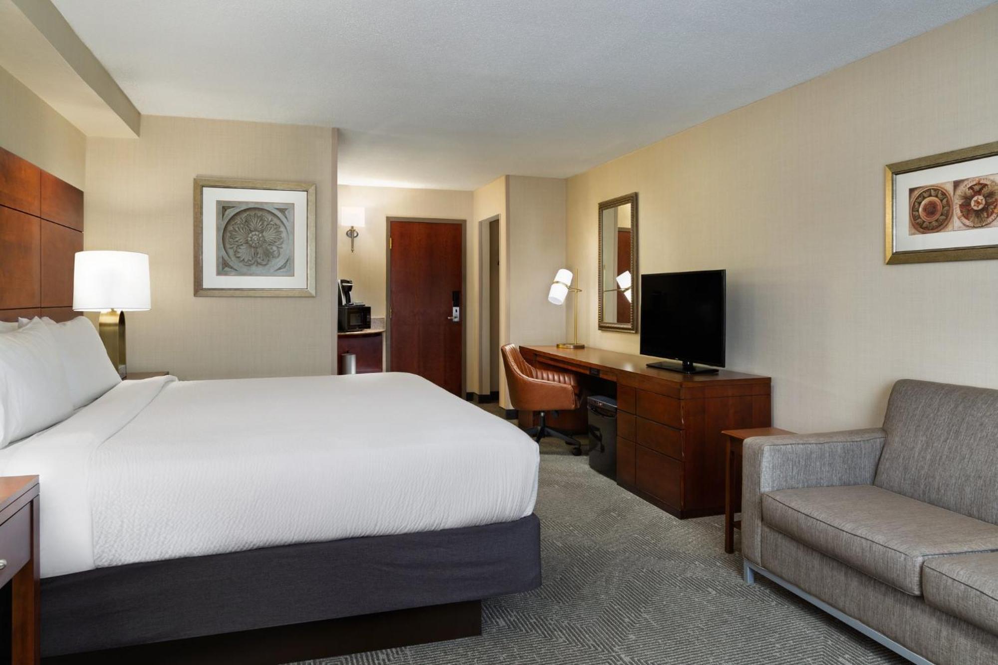 Holiday Inn National Airport/Crystal City By Ihg Arlington Exterior photo
