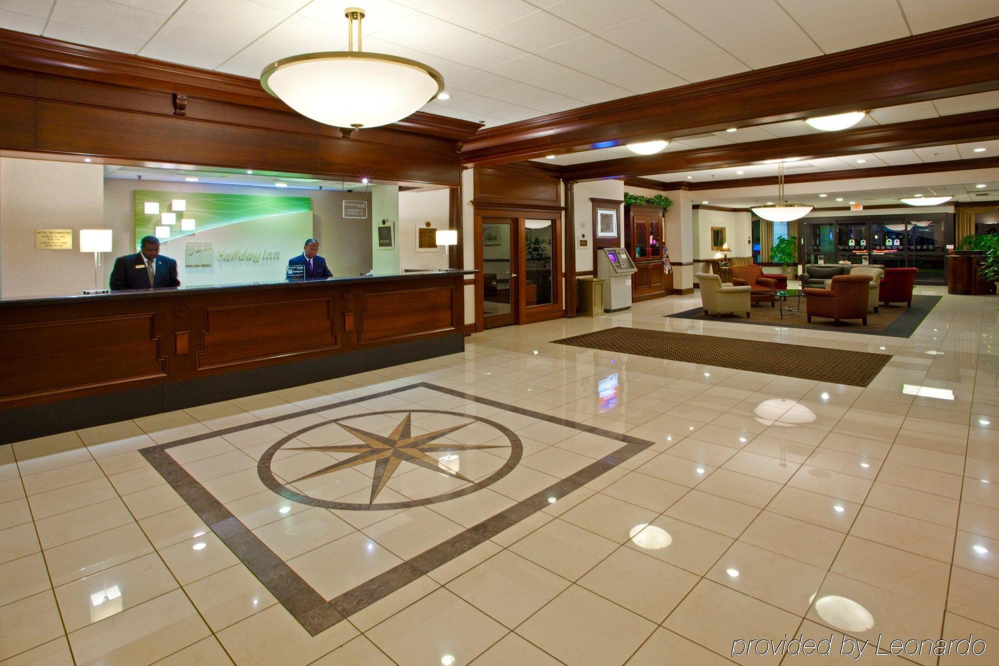 Holiday Inn National Airport/Crystal City By Ihg Arlington Exterior photo