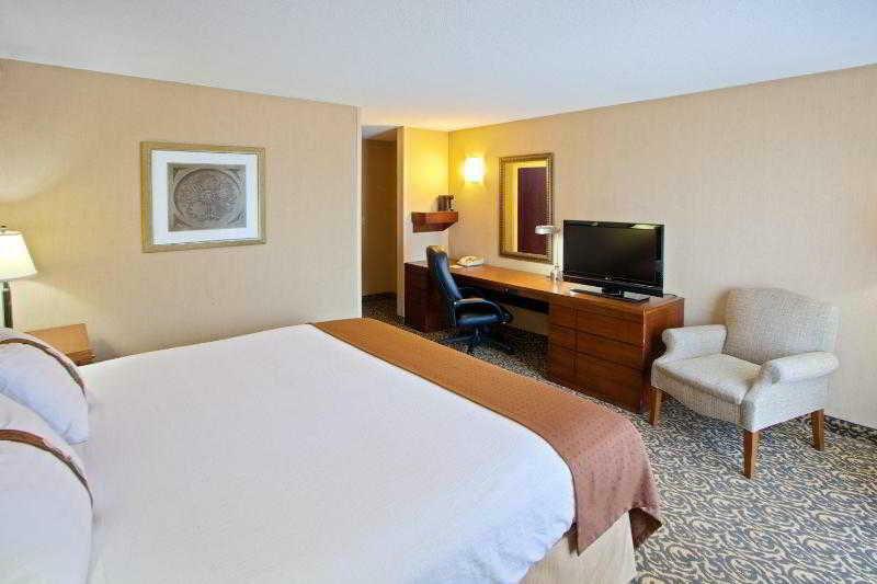 Holiday Inn National Airport/Crystal City By Ihg Arlington Room photo