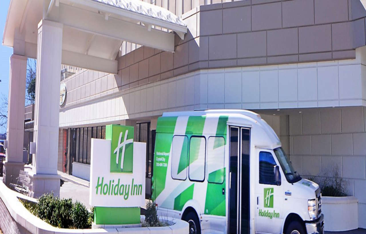 Holiday Inn National Airport/Crystal City By Ihg Arlington Exterior photo